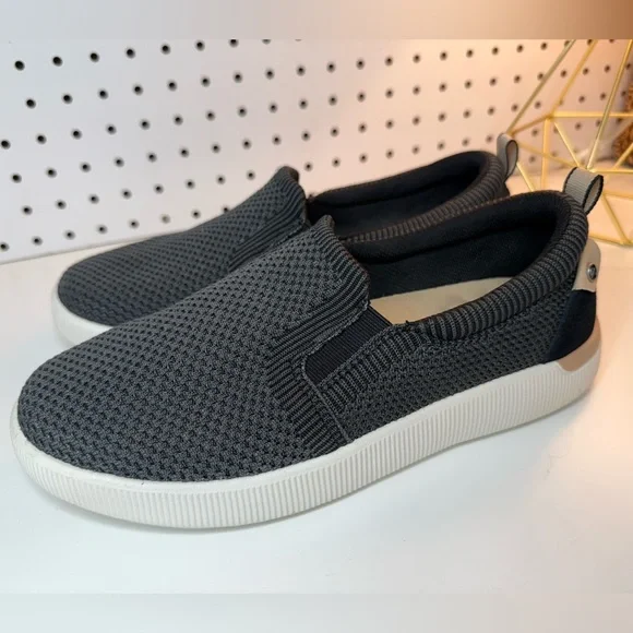 REEF Women's Neptune Elyse Slip On Shoe, Lightweight, Soft & Breathable 8.5M - Picture 9 of 16